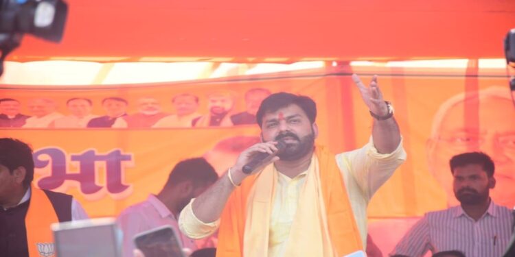 Pawan Singh Rallies for NDA in Gopalganj, Calls Modi–Nitish ‘Bihar’s Winning Jodi’