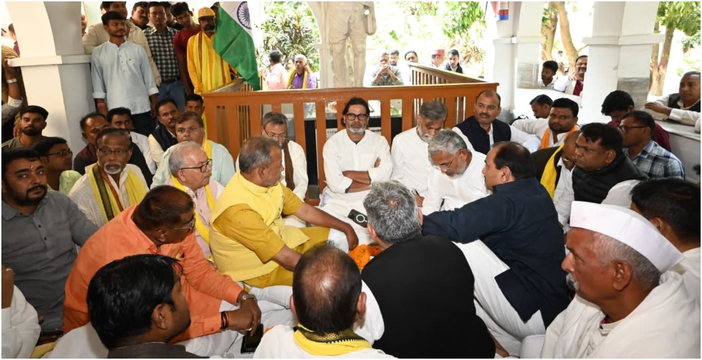 Prashant Kishore Begins Silent Fast After Election Loss, Says Jan Suraj Will Start Movement Again