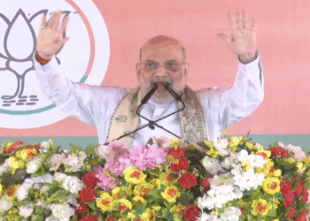 “Lalu-Rahul and Company Committed Scams Worth Rs 12 Lakh Crore”: Amit Shah Warns of ‘Jungle Raj in New Disguise’