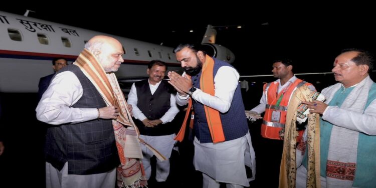 Amit Shah and J P Nadda Arrive in Patna Ahead of Nitish Kumar’s Swearing-In Ceremony