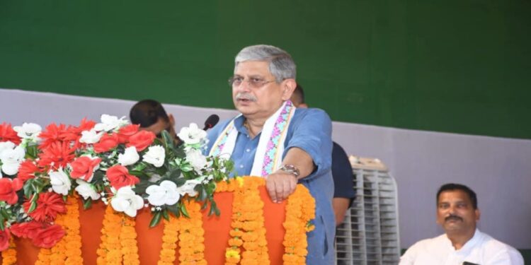 Election Commission Issues Notice to Union Minister Lallan Singh Over Remarks on Blocking Opposition Voters