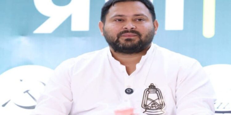 RJD Claims Bihar Votes Were ‘Rigged’, Alleging EVM Tampering From Patna’s Maurya Hotel