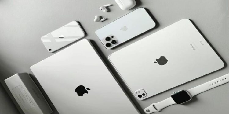 Apple Set to Shake Up Budget Line-Up With Cheaper MacBook, New iPad and iPhone 17e in 2026