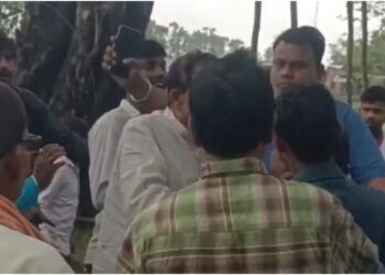 Clash Erupts Between Rival Supporters in Purnia During Election Campaign