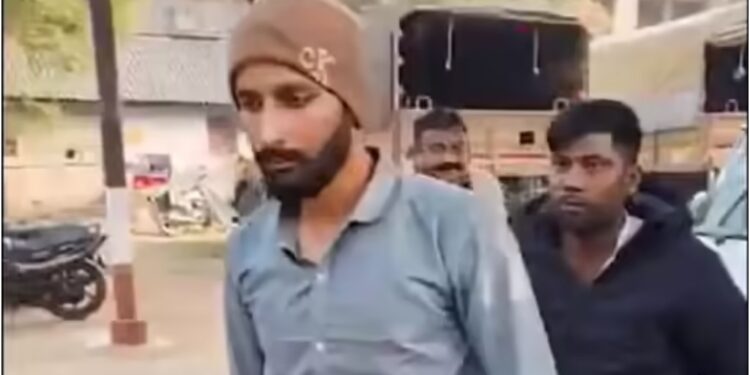 Fake IAS Officer With Convoy, AI-Made Documents and Multi-State Fraud Network Arrested in Uttar Pradesh