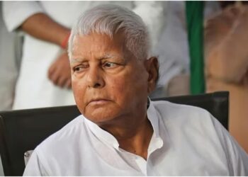 RJD Chief Lalu Yadav Recovering After Successful Eye Surgery in Delhi, Family Says