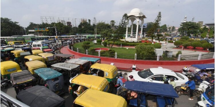 No Entry for Vehicles from Kargil Chowk to Children's Park; Restrictions to Be Enforced on Weekends