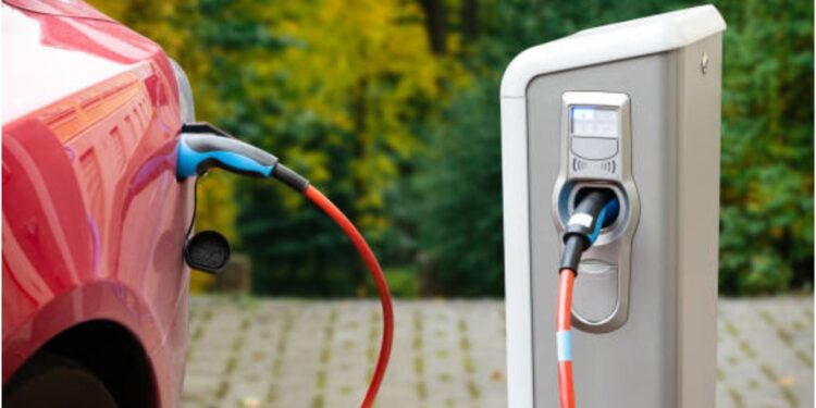 Patna To Get 58 Solar-Powered EV Charging Stations Across City And Rural Areas