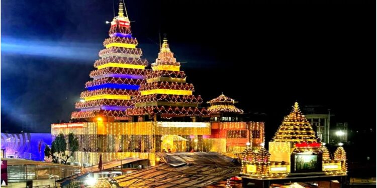 Patna Temples Make Elaborate New Year Preparations; Mahavir Temple to Open at 5am