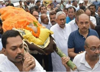 CM Nitish Kumar’s Family Mourns the Death of His Mother-in-Law Vidyawati Devi