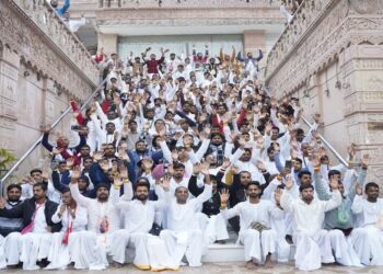 Navras youth festival concludes in ISKCON Patna with city procession and Krishna devotion