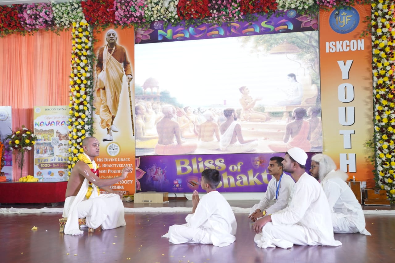 Navras youth festival concludes in ISKCON Patna with city procession and Krishna devotion
