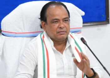 Hijab Controversy: Jharkhand Minister Offers Bihar Doctor High-Paying Government Post