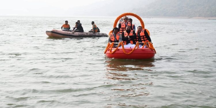 Boating Begins at Kharagpur Lake as Bihar Targets Tourism and Jobs in Munger