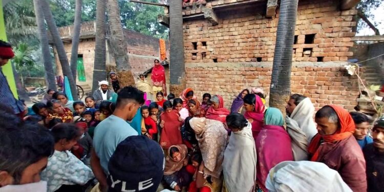 Cold Wave Turns Fatal in Bihar as Brazier Smoke Kills Grandfather and Infant