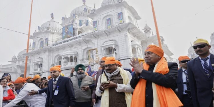 Bihar CM Nitish Kumar Pays Tribute at Patna Sahib on Guru Gobind Singh’s 359th Prakashotsav