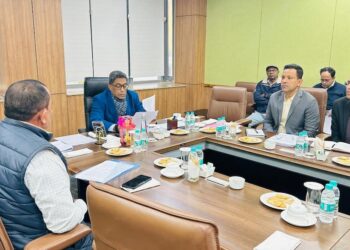 Chief Secretary Pratyaya Amrit Backs Integrated Electronic City and Floating Houses in Bihar in Industry Dialogue Initiative