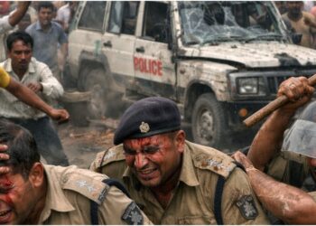 Seven Policemen Injured as Protest Turns Violent After Body Recovered in Bihar