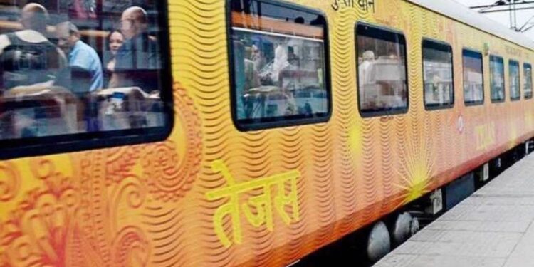 Seat Dispute Turns Violent on Tejas Express at Patna Junction, Elderly Man Injured