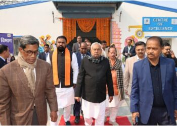 CM Nitish Kumar Reviews Development Schemes in East Champaran During Samridhi Yatra, Directs Officials to Expedite Work