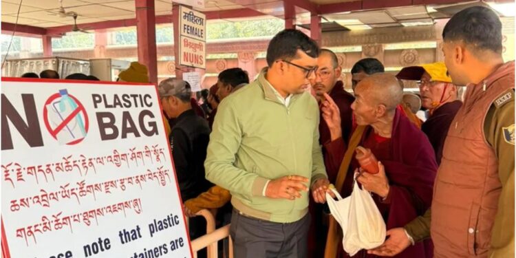 Mahabodhi Temple Implements Complete Plastic Ban to Protect World Heritage Site
