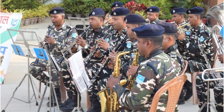 SSB Brass Band Marks 150 Years of India’s National Song with Performance at AIIMS Patna