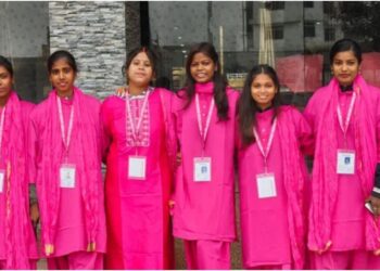 Bihar Republic Day Parade Highlights Social Change as Musahar Woman Drives Pink Bus