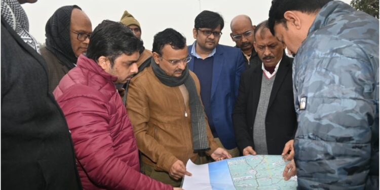 Bihar Road Secretary Inspects Key Infrastructure Projects in Nalanda, Reviews ROB Work Near Bakhtiyarpur