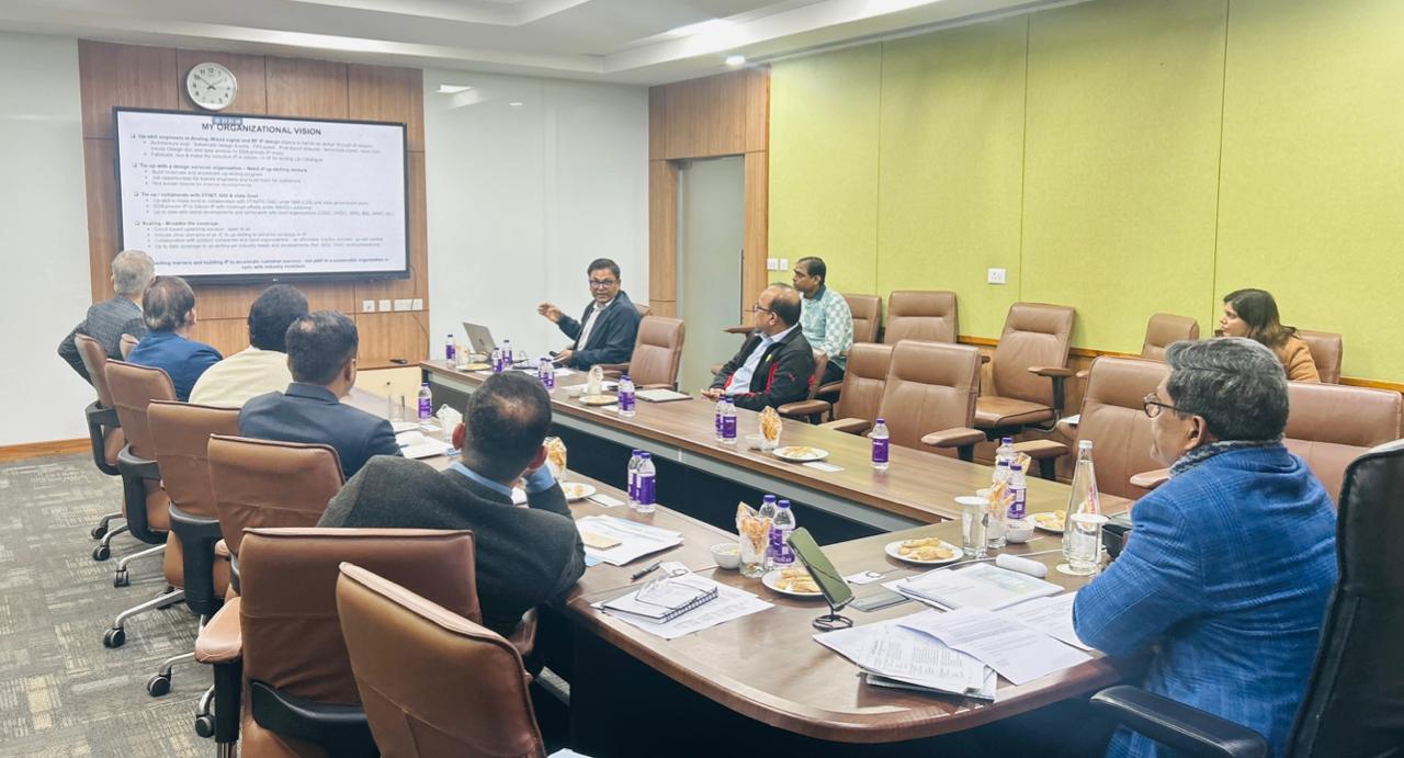 Google Proposes AI Training for 10000 Bihar Youth As Chief Secretary Pratyaya Amrit Hold Industry Meet