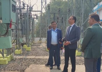 Bihar’s energy secretary Manoj Kumar Singh on Saturday inspected the 33/11 kV power substation at Desari in Vaishali