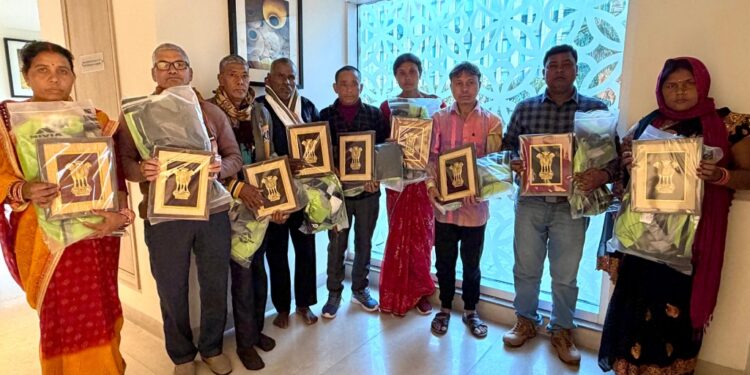 Bihar’s Tribal Villages Switch to On-Grid Power as DA-JGUA Electrification Drive Gathers Pace