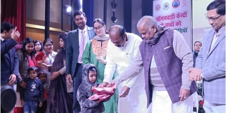 Bihar Government Plans to Extend Jeevika-Stitched Uniforms to Primary School Children