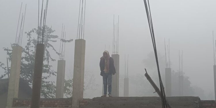 Man in cold Bihar winter