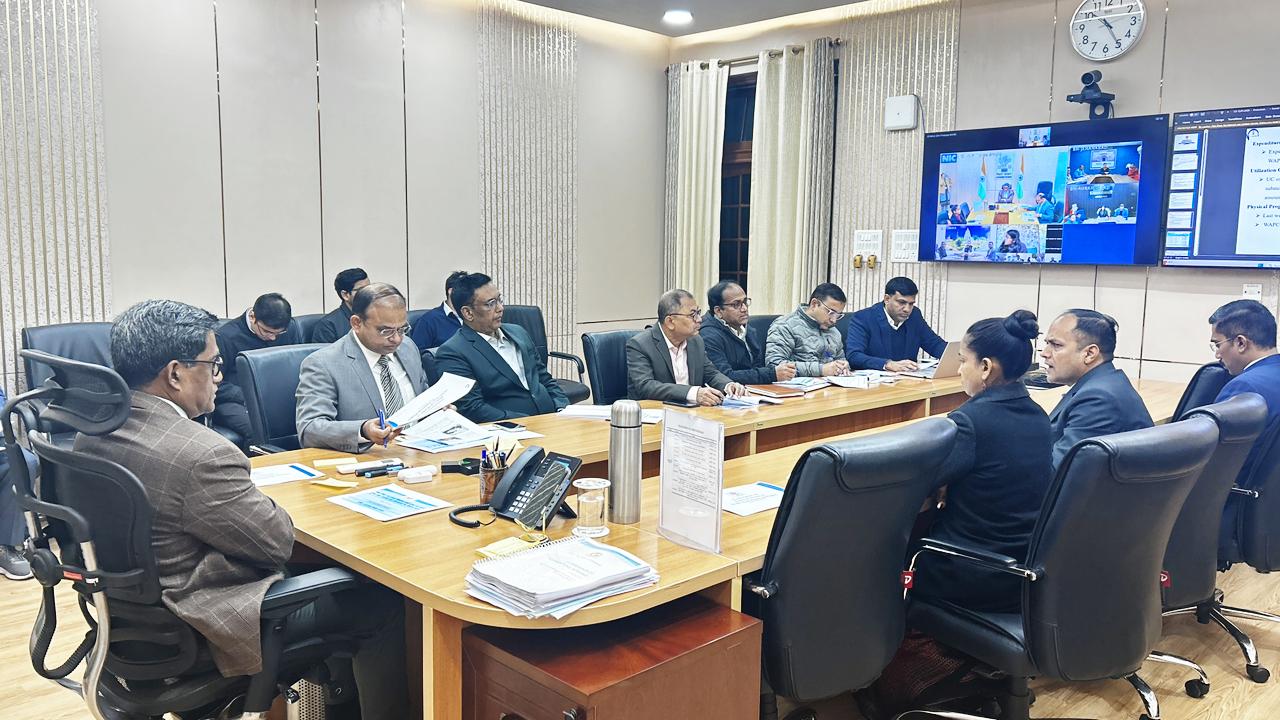 Bihar Chief Secretary Warns Contractors as Key Infrastructure Projects Face Scrutiny