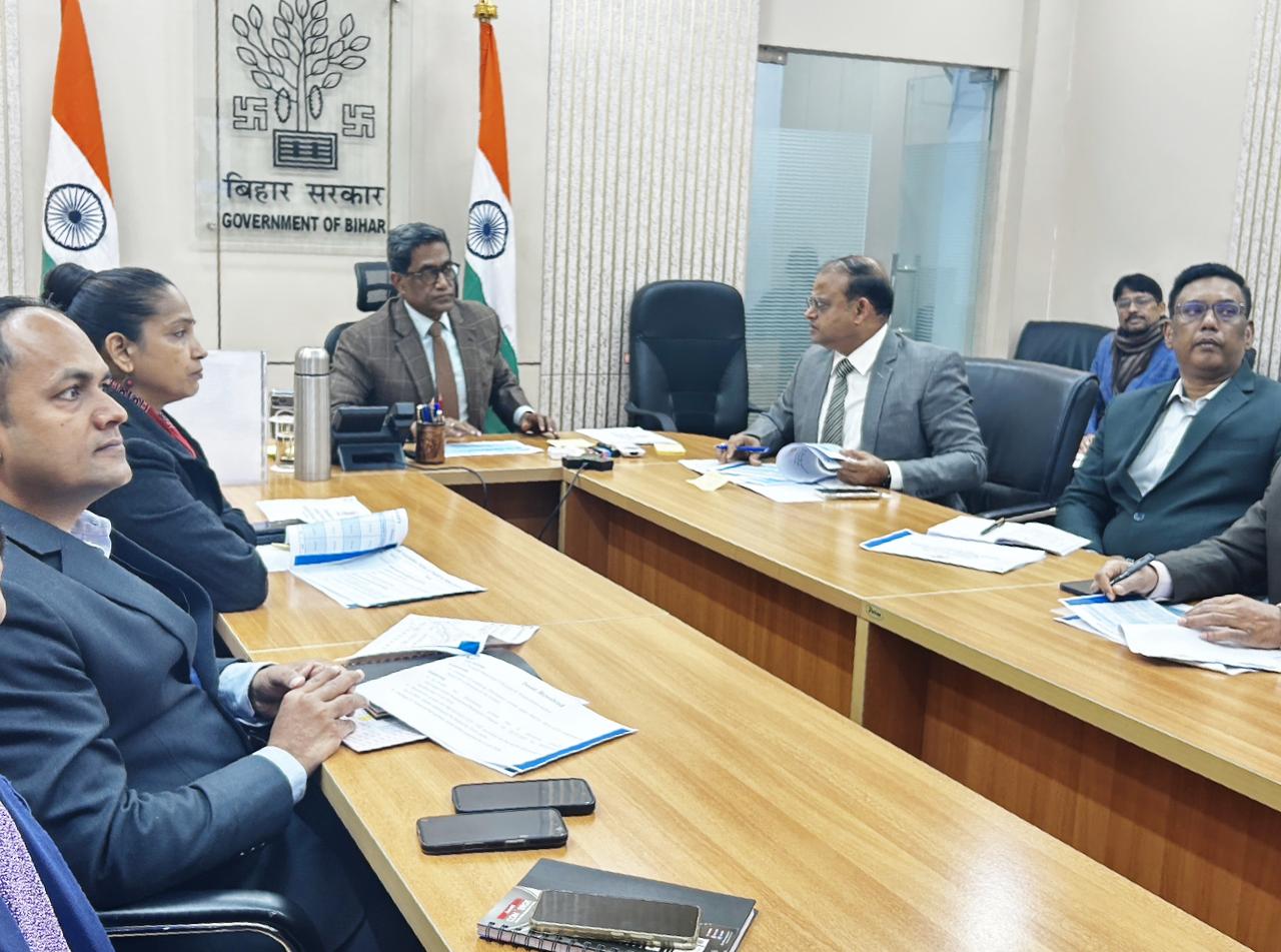 Bihar Chief Secretary Warns Contractors as Key Infrastructure Projects Face Scrutiny