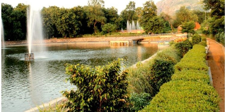 Bihar’s historic town of Rajgir is set to introduce the state’s first water-based laser light and sound show from 1 March, in a move officials hope will strengthen tourism and showcase the region’s religious and cultural heritage. The show will be staged daily at Pandu Pokhar, a historic water body in Rajgir, and will use lasers, music and fountains to project stories from the town’s ancient past onto a large water screen. According to the Bihar tourism department, the project is in its final stages, with the Bihar State Tourism Development Corporation overseeing preparations. Rajgir, which holds deep significance in both Buddhism and Jainism, is associated with the teachings of Gautama Buddha and Lord Mahavira. The new show will depict episodes from their lives alongside narratives highlighting Rajgir’s role as a centre of learning, spirituality and culture in ancient India. Officials said the water screen would serve as the focal point of the performance, allowing images of Buddha, Mahavira and historical scenes to appear as if floating on water. The presentation will combine laser projections, coloured lighting and surround sound to create what the department described as an immersive experience. The show will incorporate advanced fountain technologies, including high jets, dancing fountains, rainbow shooter jets, diamond jets and sunburst effects, alongside a musical fountain system designed to synchronise water movement with sound and light. Tourism officials expect the attraction to draw more visitors to Rajgir, particularly during evening hours, and generate economic benefits for hotels, transport services and local businesses. They described the initiative as a step towards positioning Bihar as a destination that combines heritage with modern tourism infrastructure. Rajgir has long featured prominently on Bihar’s tourism map, but authorities believe the new laser show could help transform Pandu Pokhar into one of the state’s flagship attractions, offering visitors a contemporary way to engage with centuries-old history.