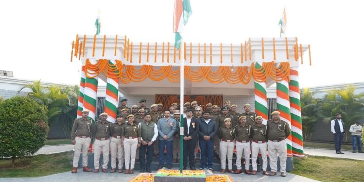 Republic Day Celebrated at Rajgir Zoo Safari with Parade, Staff Honours and Plantation Drive