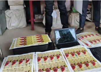 Counterfeit Sticker Racket Exposed in Bihta, Fake Labels of Leading Brands Found Ready for Market Sale
