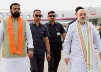 Samrat Choudhary, Nityanand Rai and Dilip Jaiswal receive Amit Shah at Kishanganj airport during his official visit.