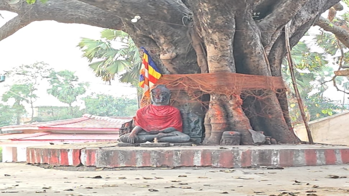 In Bihar Village, Lord Buddha Worshipped As Devi Mata As Women Apply Vermilion