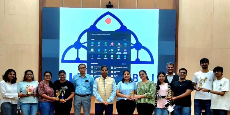 IIM Mumbai Hosts NICE Crossword And Quiz Contest, With Double Victory For Women Participants