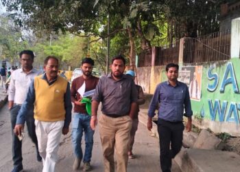 Municipal commissioner reviews Mangal Talab redevelopment work, sets June 2026 deadline