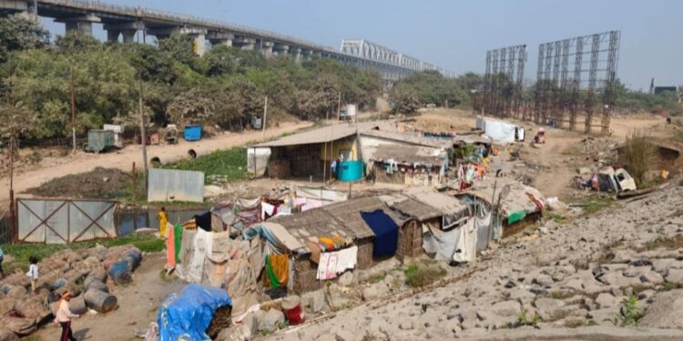 PMC to shift Marine Drive vendors to new zone near Digha Golambar to ease traffic congestion