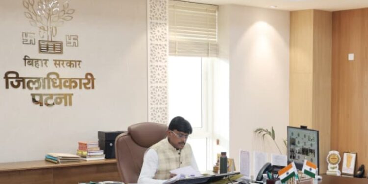 Patna DM tHIYAGRAJAN