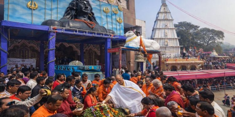 Mahashivratri Celebrated Across Bihar With Midnight Vigils And Temple Rush