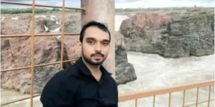 Bihar Young Researcher Rishi Dixit’s AI Device Brings New Hope for Learning in India