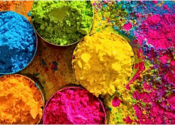 Buying Holi Colours? Here’s How to Tell Herbal Powders from Harmful Chemicals