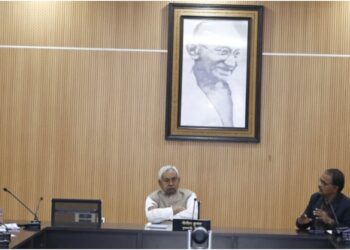 CM Nitish Kumar Reviews ‘Accessible Healthcare–Safe Life’ Plan, Seeks Public-Private Partnership Boost in Bihar Health Sector