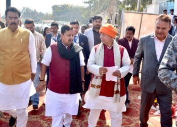 Nitin Nabin Inspects Patna Drains Ahead of Monsoon, Calls for Timely Completion