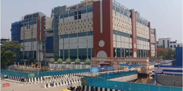 PMCH to Transform into Paperless, High-Tech Hospital with Free Wi-Fi Launch from May